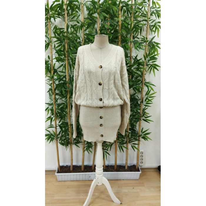 MDB Kadın Uzun Kollu V Yakalı önden Düğmeli Kısa Triko Elbise