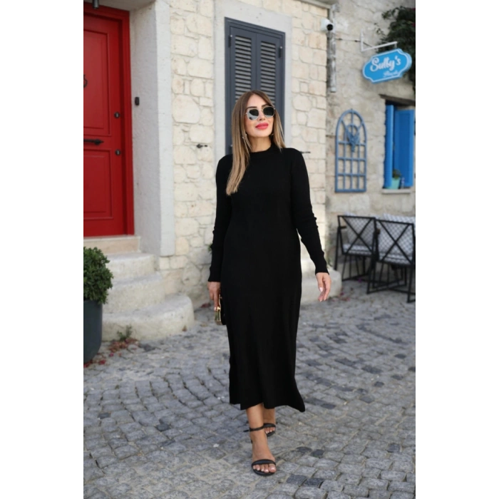 MDB Kadın Uzun Kollu Yarı Balıkçı Yaka Arkadan Pencere Detaylı Bağcıklı Midi Triko Elbise