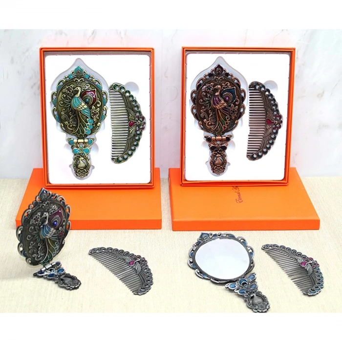 MDB Tavuskuşu Katlanabilir Ayna Ve Tarak Seti Orta Boy