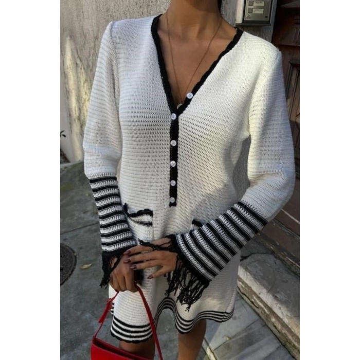 MDB Triko Kolları Püsküllü Düğmeli Elbise 2849