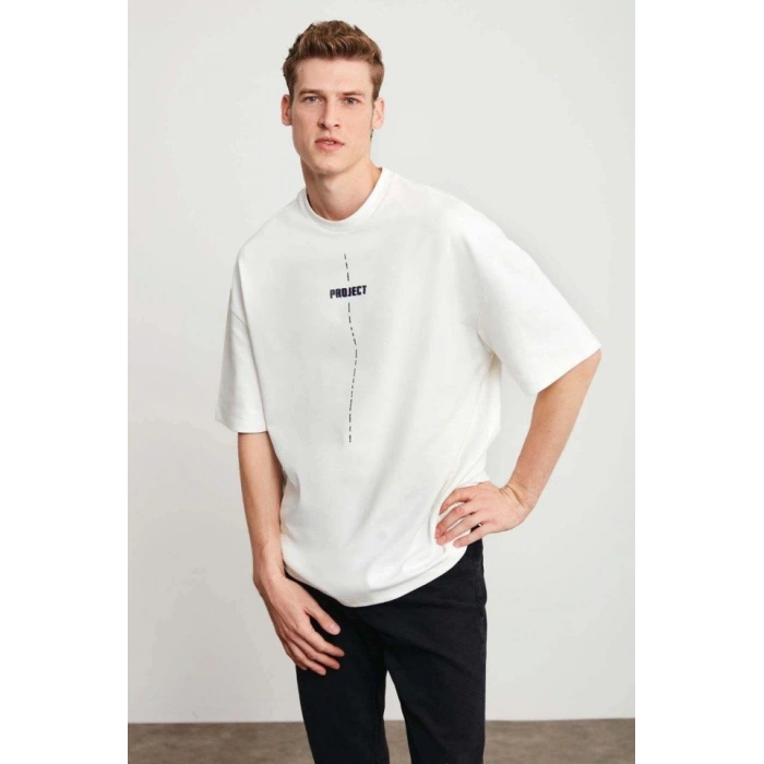 MDB Unisex Baskılı Oversize Thirt  Beyaz