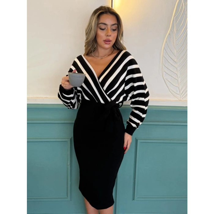MDB Uzun Kollu Kruvaze Yaka çizgi Desenli Kısa Triko Elbise