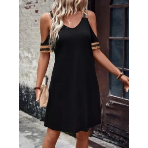 MDB Kadın Askılı V Yakalı Omuzlardan Açık Kısa Viskon Elbise