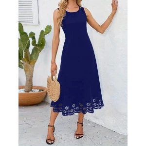 MDB Kadın Kolsuz Etek Ucu Lazer Kesim çiçek Desenli Midi Boy Ithal Krep Elbise