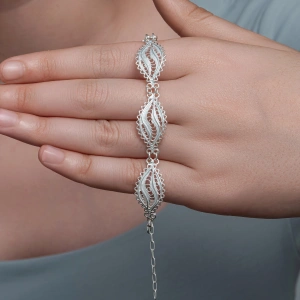 MDB Gümüş Zarif Yaprak Telkari Kadın Bileklik