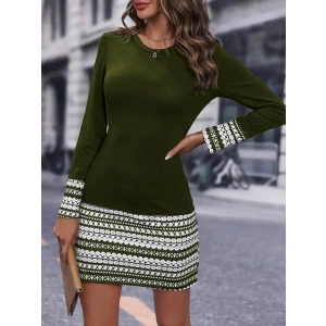 MDB Kadın Uzun Kollu Bisiklet Yaka Kol Ağzı Ve Etek Ucu Baskılı Iki Iplik Elbise