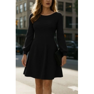 MDB Kadın Uzun Kollu Kayık Yaka Kısa Triko Elbise