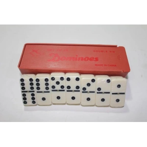 Plastik Kutulu Domino Oyunu