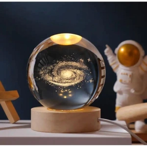 Samanyolu Renk Değiştiren Işıklı Cam Küre 6cm