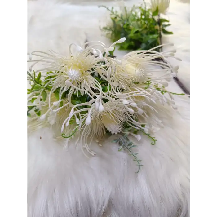 Dekoratif ara çiçek