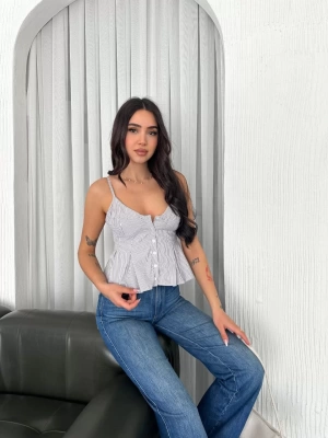 Askılı Dekolte deraylı crop - Beyaz