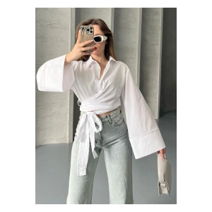 Geniş Kol Yandan Bağlamalı Gömlek
