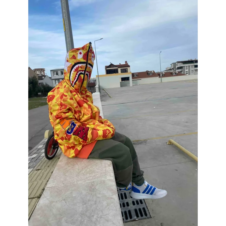 Unisex Pubg Bape x Shark Hoodie - Sarı