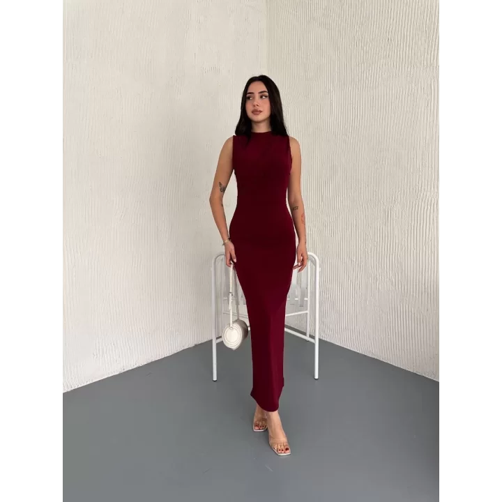 Yandan Buzgulu Kolsuz Yırtmaçlı Uzun Elbise - Bordo