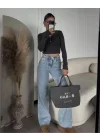 Düğme Detaylı Yıkamalı Crop