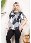 Kuş gözü ve Püskül Detaylı Bluz - Desenli