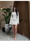 Sırt Pencereli Mini Triko Elbise - Beyaz