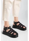 Toten Siyah Cilt Kemerli Sandalet