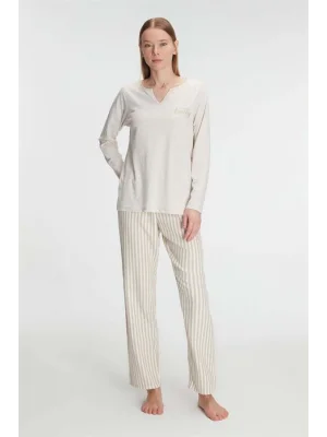 Anıl 11213 Kadın Uzun Kollu Çizgili V Yaka Kışlık Pijama Takımı