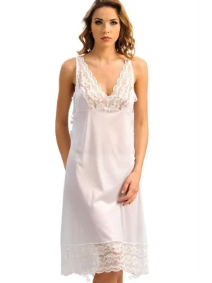 Kadın Polyamid Kumaşlı Dantelli Geniş Askılı Diz Altı Kombinezon (0605)