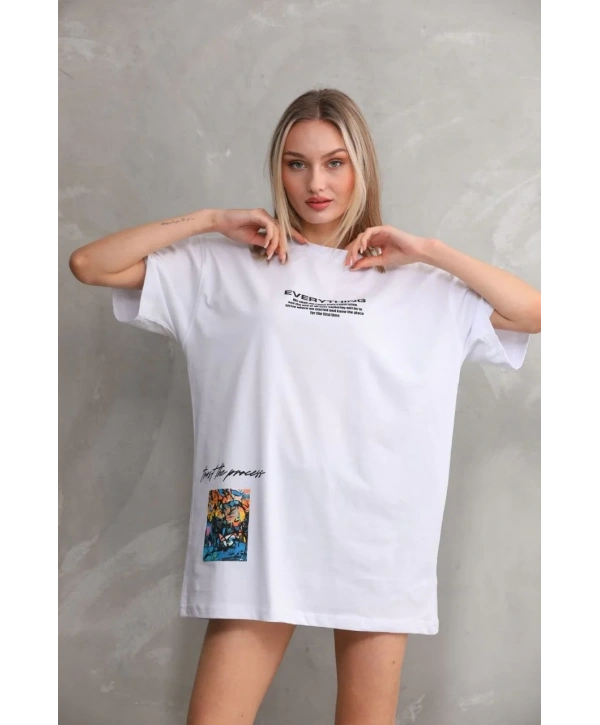 kadın Bisiklet Yaka Baskılı Oversize T-Shirt - Beyaz