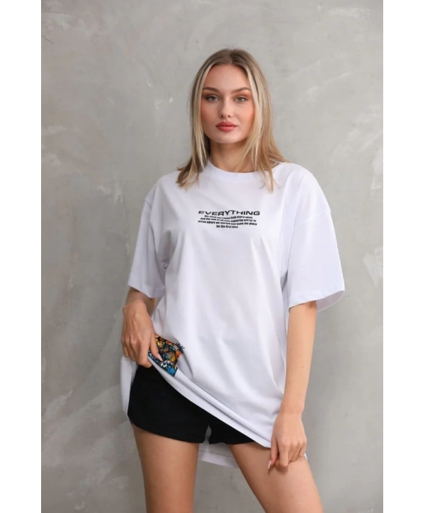 kadın Bisiklet Yaka Baskılı Oversize T-Shirt - Beyaz