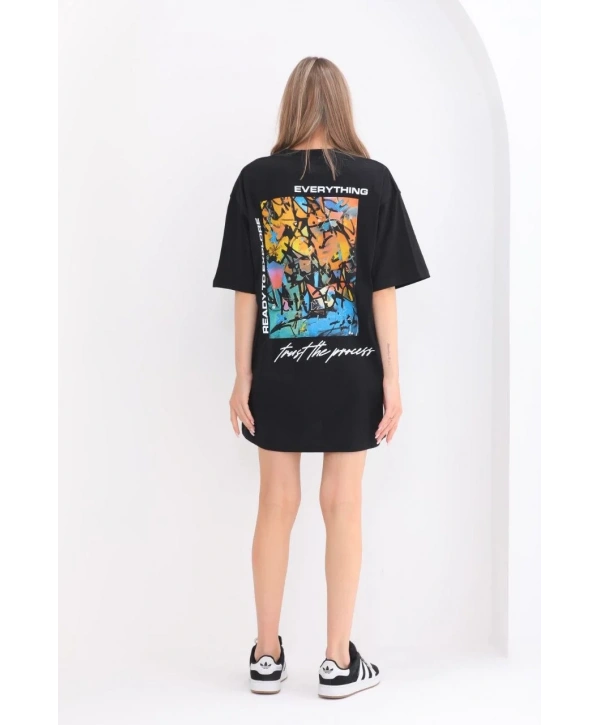 kadın  Bisiklet Yaka Baskılı Oversize T-Shirt - Siyah