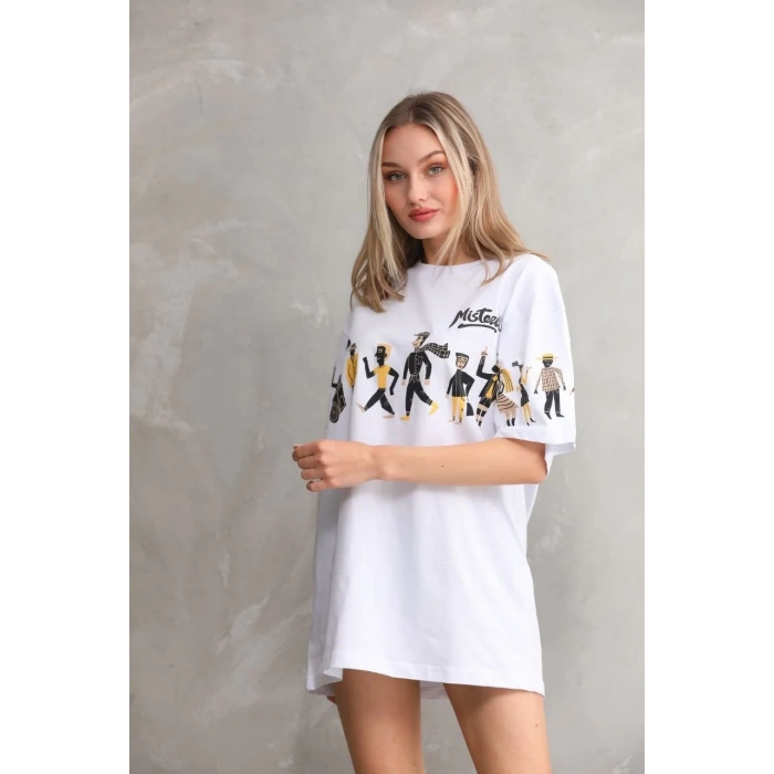 kadın Bisiklet Yaka Baskılı Oversize T-Shirt - Beyaz