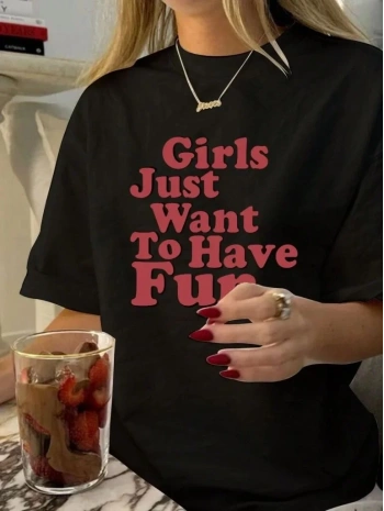 Kadın Baskılı Oversize Kısa kol T-shirt - Siyah
