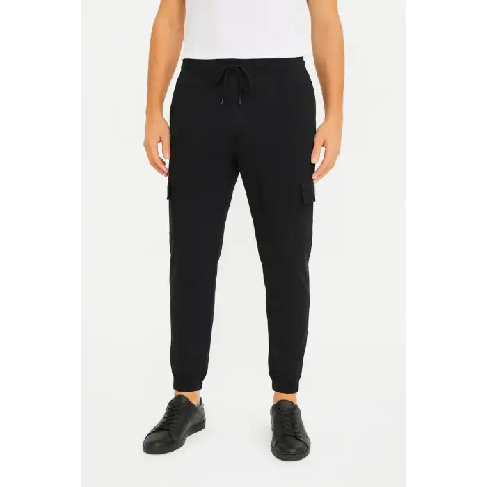 Erkek Siyah Jogger Eşofman Altı Rahat Kalıp, Kargo Cepli, Lastikli Paça, Günlük Spor Pantolon - Siyah