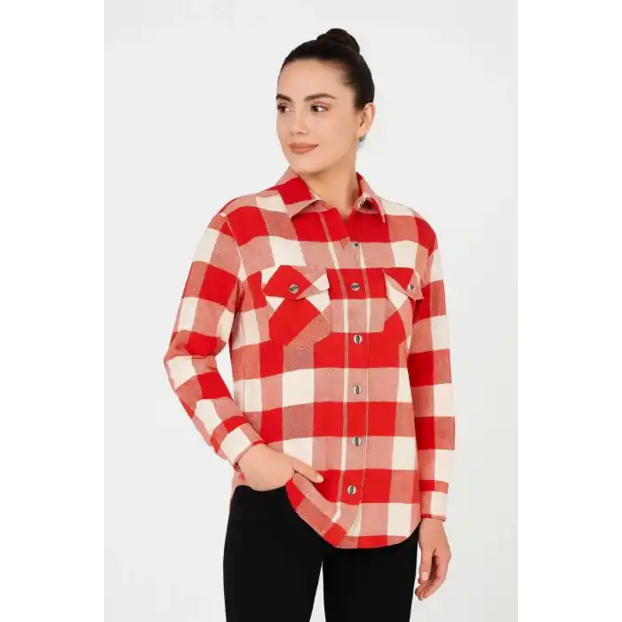 Kadın Oduncu Gömlek – Uzun Kollu, Şardonlu Kumaş, Kırmızı Beyaz Kareli Desen, Regular Fit, Çift Cepli, Manşetli Günlük Şık Stil - Bordo