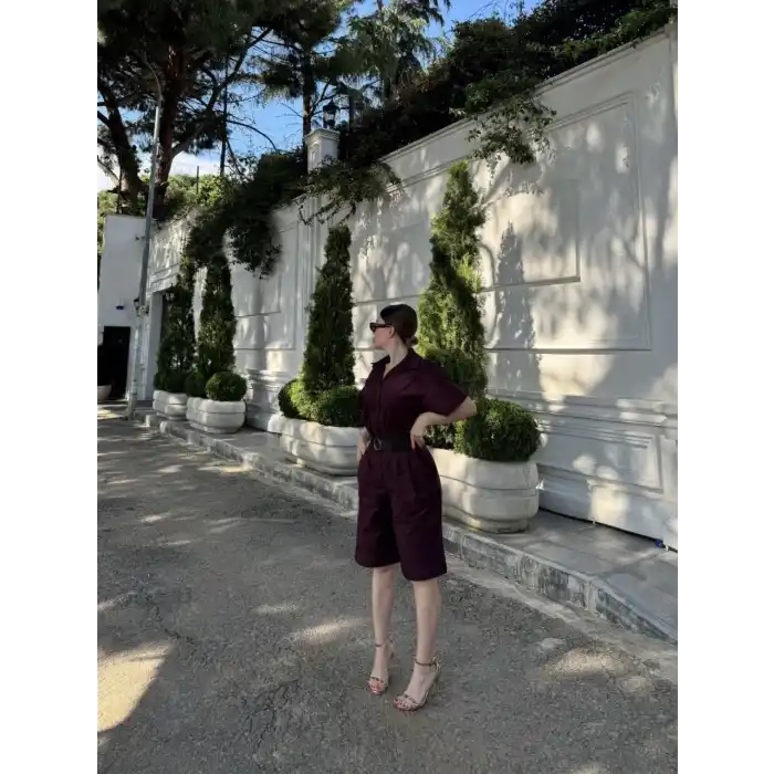 Kadın Yakalı Gömlek Kemerli Şortlu Takım - Bordo