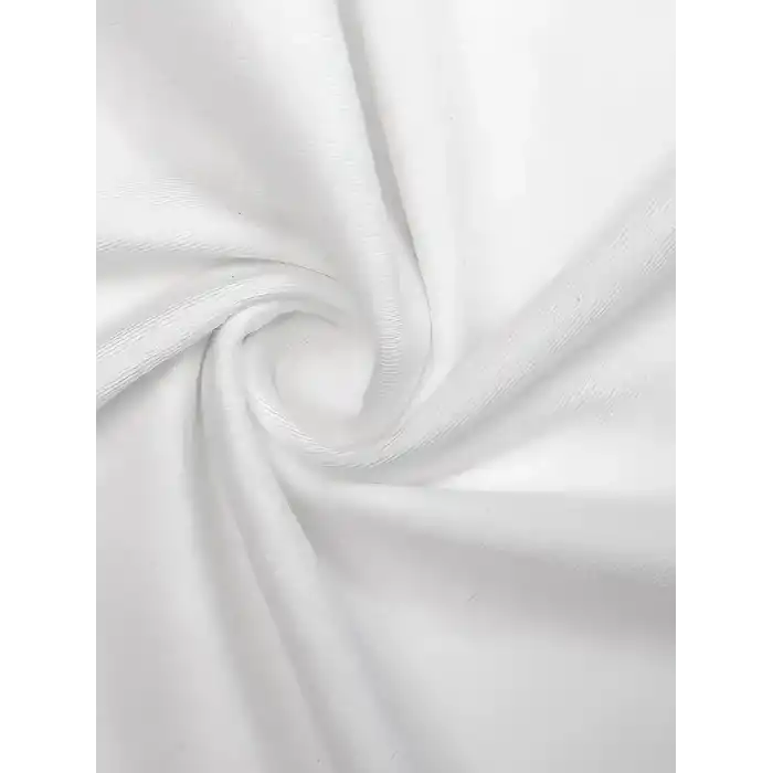 Kadınlar için Şık Siyah Kedi Grafik Tişört - Oversize Kısa Kollu Üst, Nefes Alabilir Polyester Karışımı, Makinede Yıkanabilir - Mükemmel Yaz Modası - Beyaz