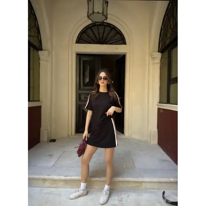 Osy Modal yumuşak dokulu Kumaş Kadın Parçalı Bisiklet Yaka T-shirt Mini Şortlu Etek İkili Takım - Siyah