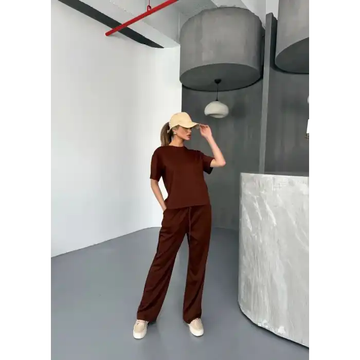 Osy Modal Yumuşak Dokulu Kumaş Kısa Kollu Bluz Rahat Pantalon ikili Takım- Kahverengi