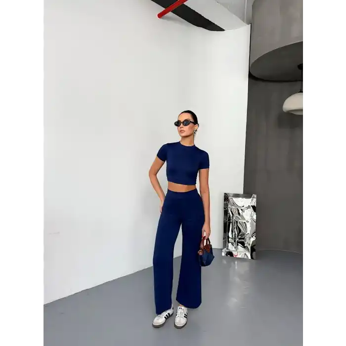 Osy Modal Yumuşak Dokulu Kumaş Kısa Kollu Crop Alt ispanyol Paça Pantalon ikili Takım - Lacivert