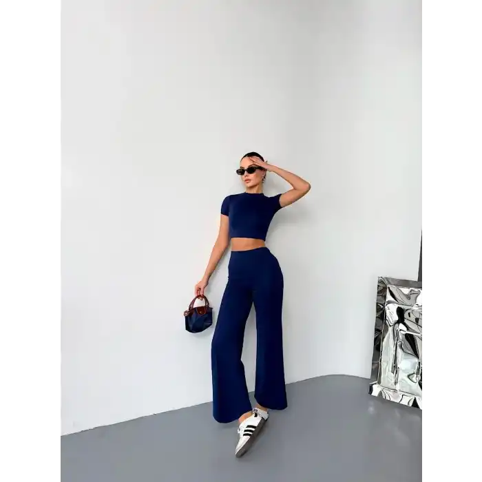 Osy Modal Yumuşak Dokulu Kumaş Kısa Kollu Crop Alt ispanyol Paça Pantalon ikili Takım - Lacivert