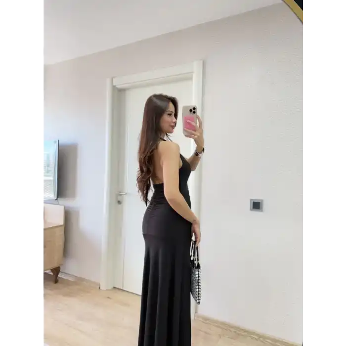 Sırt dekolteli Uzun Elbise - Siyah