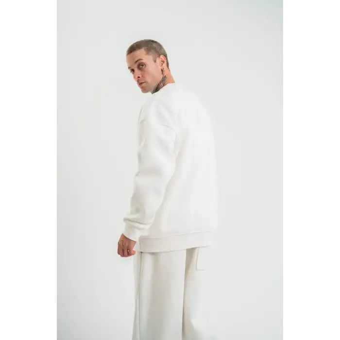 Uzun Kol Bisiklet Yaka Basic SweatShirt - Beyaz
