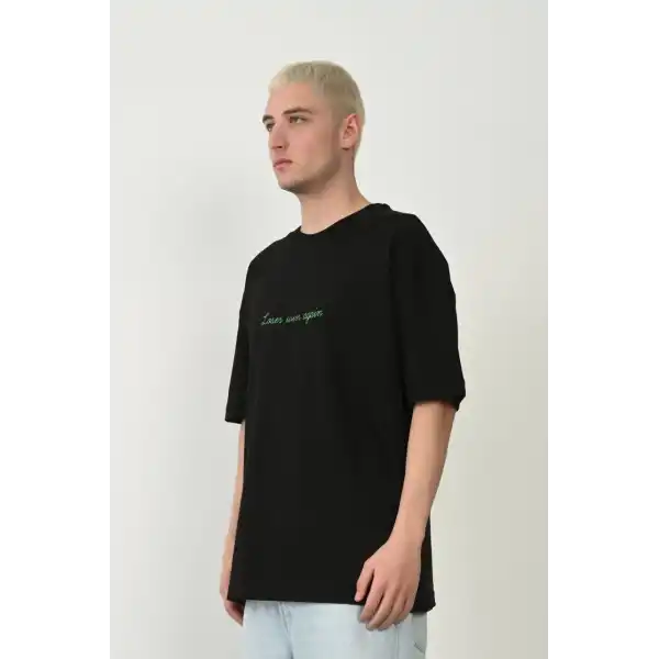 Erkek Baskılı T-Shirt Kısa Kol Bisiklet Yaka Rahat Kalıp Tişört  - Siyah