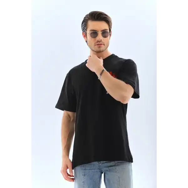 Erkek Baskılı T-Shirt Kısa Kol Bisiklet Yaka Rahat Kalıp Tişört  - Siyah