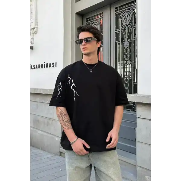 Erkek Kısa Kol Tişört Bisiklet Yaka Yıldırım Baskılı Oversize T-Shirt - Siyah