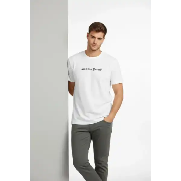 Erkek Wafıl Kumaş Tişört Regular Kalıp Bisiklet Yaka Baskılı T-Shirt - Beyaz