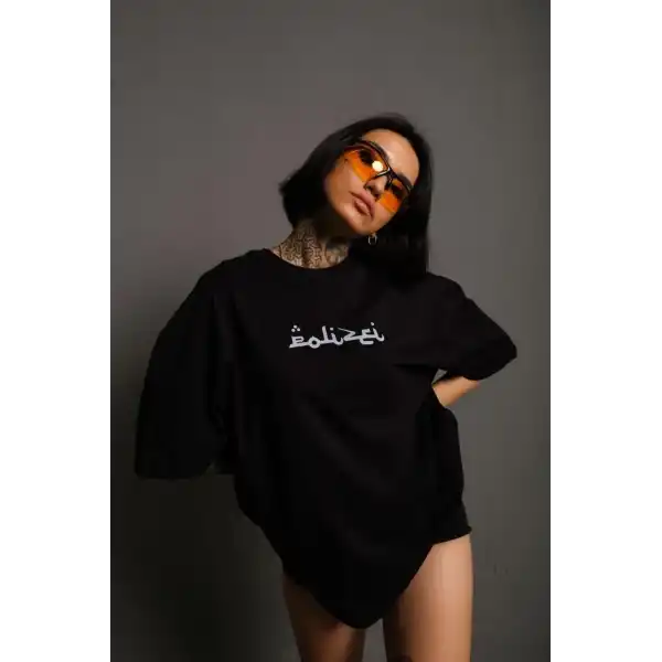 Kadın Bisiklet Yakalı Sırt Baskılı Oversize Kısa kol T-Shirt - Siyah