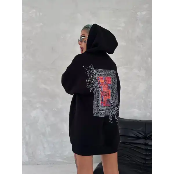 Kadın Kapüşonlu Kanguru Cepli Sweatshirt 3 İplik Pamuklu Baskılı Hoodie - Siyah