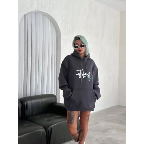 Kadın Oversize Kapüşonlu Cepli Baskılı 3 İplik Pamuklu Hoodie Sweatshirt - Füme