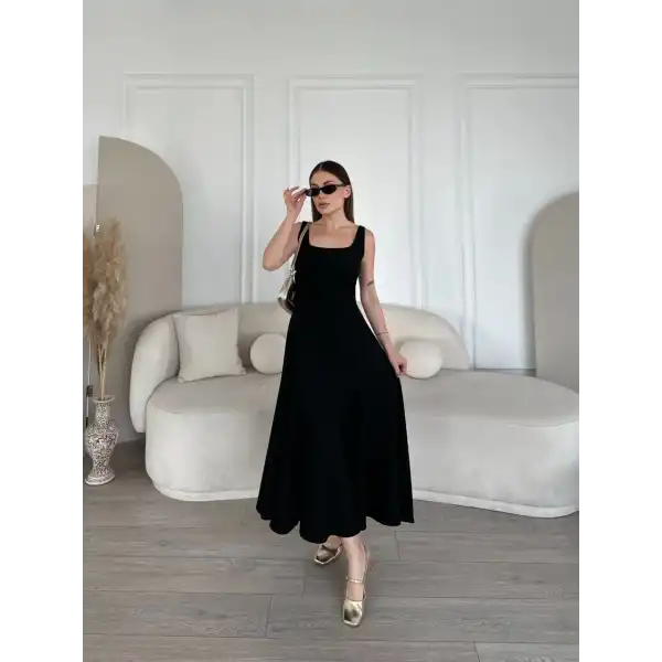 Kadın Sırt Dekolteli Kolsuz Uzun Elbise - Siyah