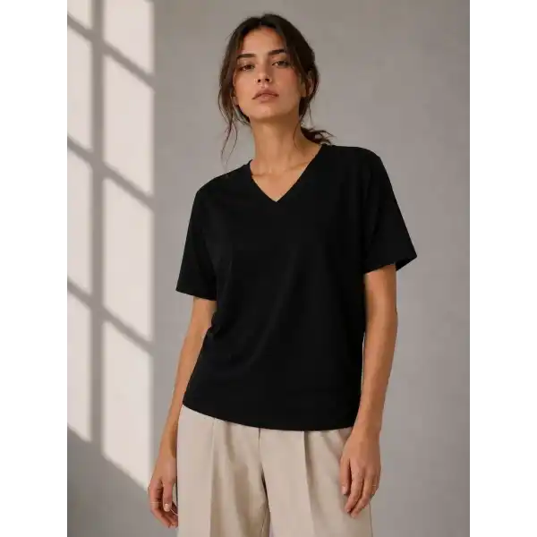 Kadın V Yaka Basic Tişört Kısa Kol Yazlık Regular Fit T-Shirt - Siyah
