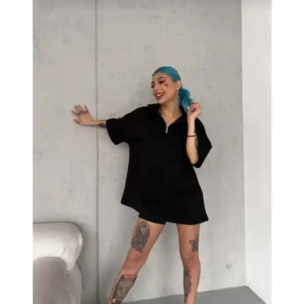 Kadın Yarım Fermuarlı Tişört Düz Oversize T-Shirt - Siyah