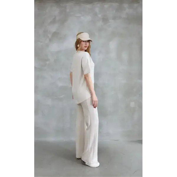 Osy Modal Yumuşak dokulu Kumaş Bisiklet Yaka Taş detaylı Kısa Kollu Takım - Kırık Beyaz